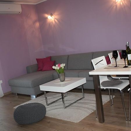 Apartment Anchi Makarska Bagian luar foto